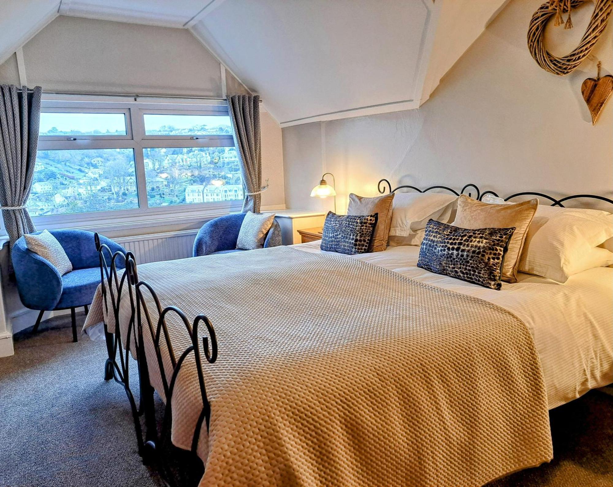 لوي Schooner Point Guest House المظهر الخارجي الصورة