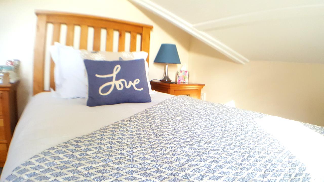 لوي Schooner Point Guest House المظهر الخارجي الصورة